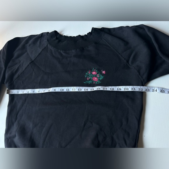 PB collections : Vintage women's pullover sweater - Picture 7 of 8